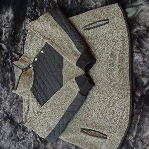 Abercrombie and Fitch Pullover